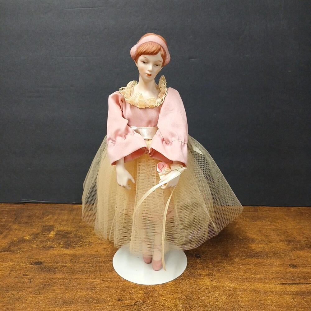 Porcelain 9" Ballerina Figurine by Muse w/ Stand